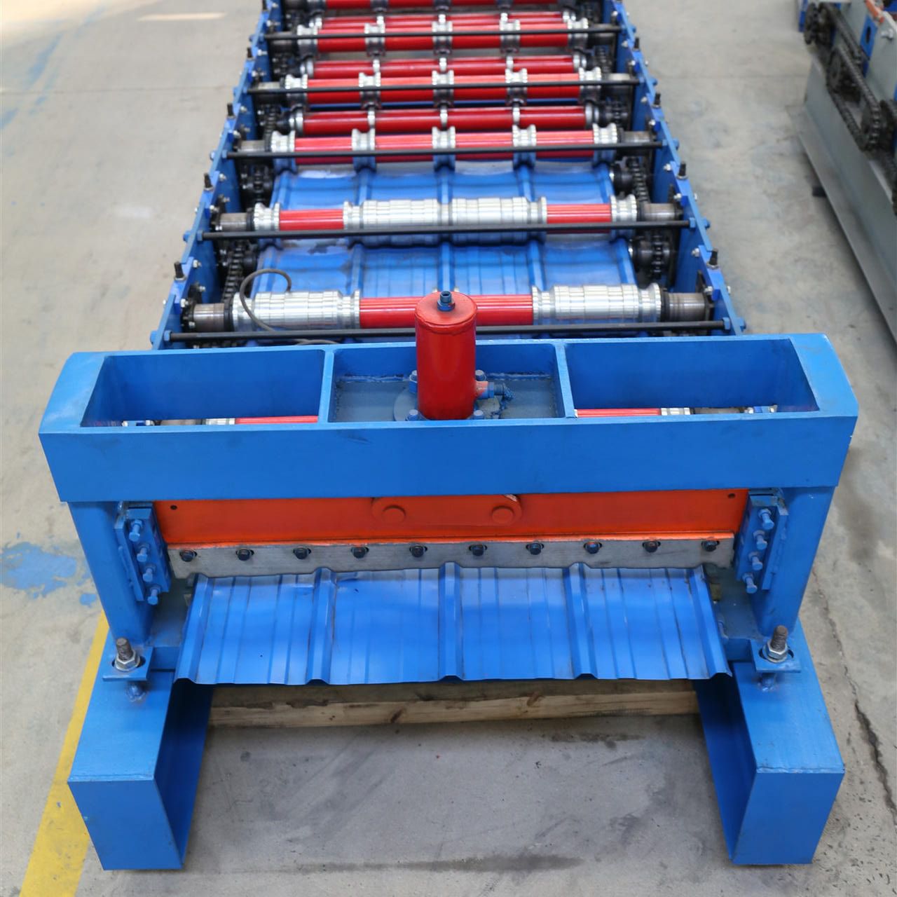 900 Color Steel Roll Forming Machine