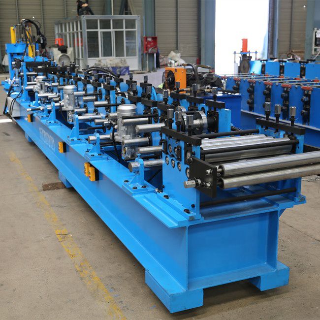 Automatic change sizes c z 70-200 channel roll forming machine 